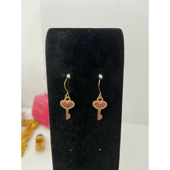 Handmade little key earrings - Picture 1 of 4